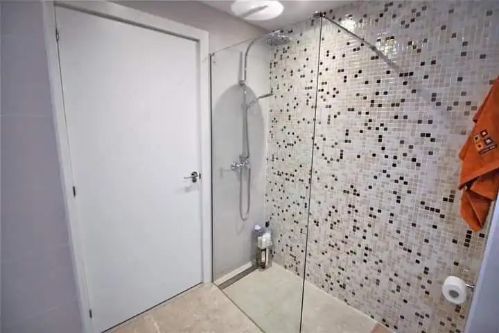 Bathroom of Study for rent in Calvià