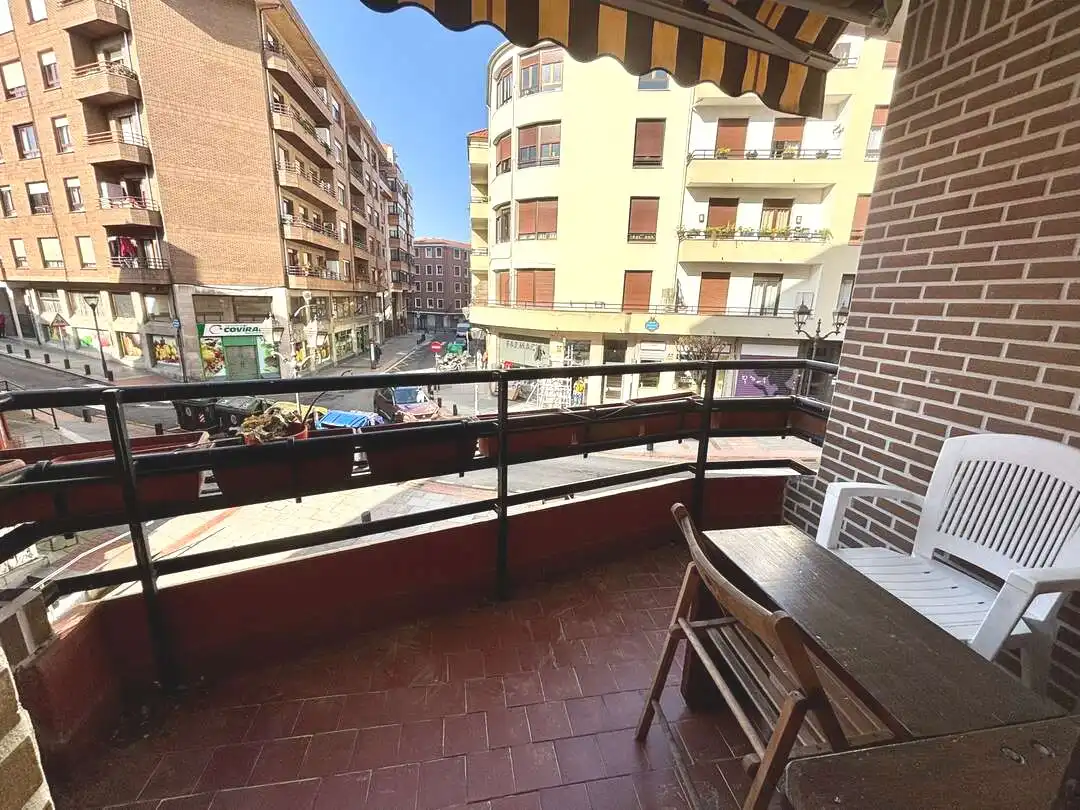 Flat for sale in Uribarri Kalea, Barrio de Uribarri