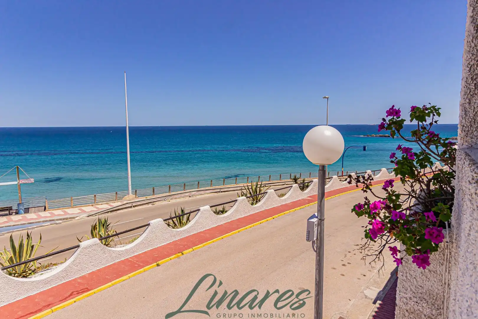 Casa o chalet en venta en La Manga del Mar Menor con Terraza, Amueblado y Piscina comunitaria