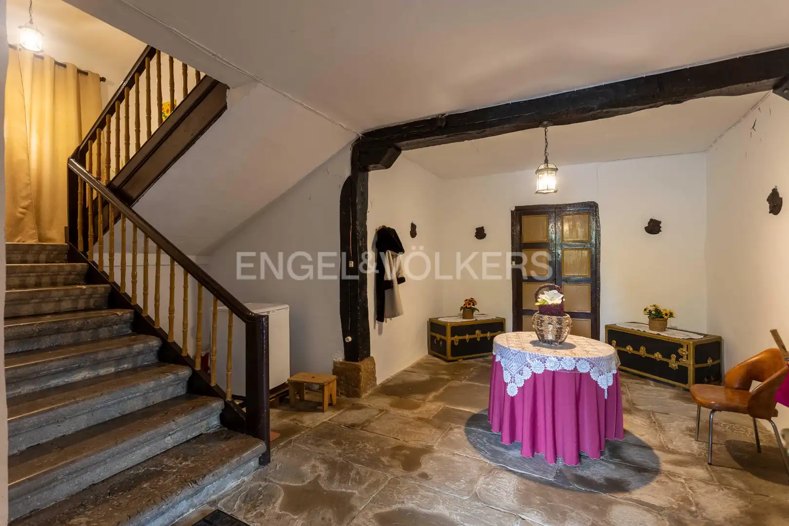 Finca rústica en venta en Entrambasaguas con Calefacción, Jardín privado y Balcón