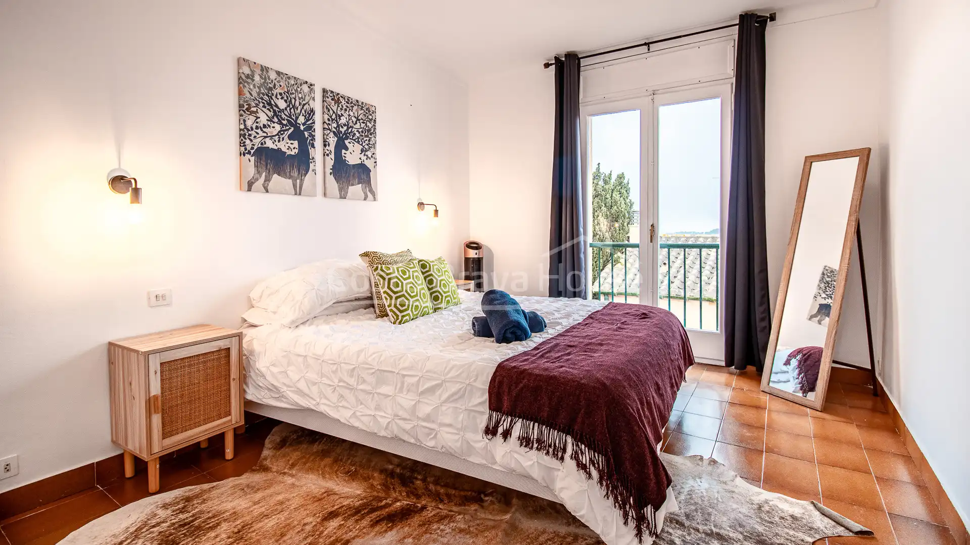 Schlafzimmer von Wohnungen zum Verkauf in Begur mit Heizung, Möbliert und Ofen