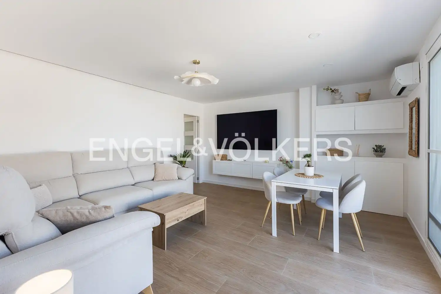 Living room of Attic for rent in El Puig de Santa Maria  with Air Conditioner, Heating and Terrace