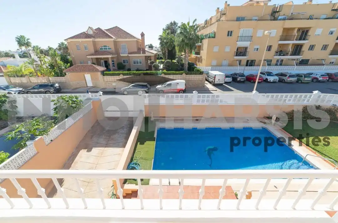 Villa mit Terrasse zum Verkauf in AVIACION (U) 1, imagen 41