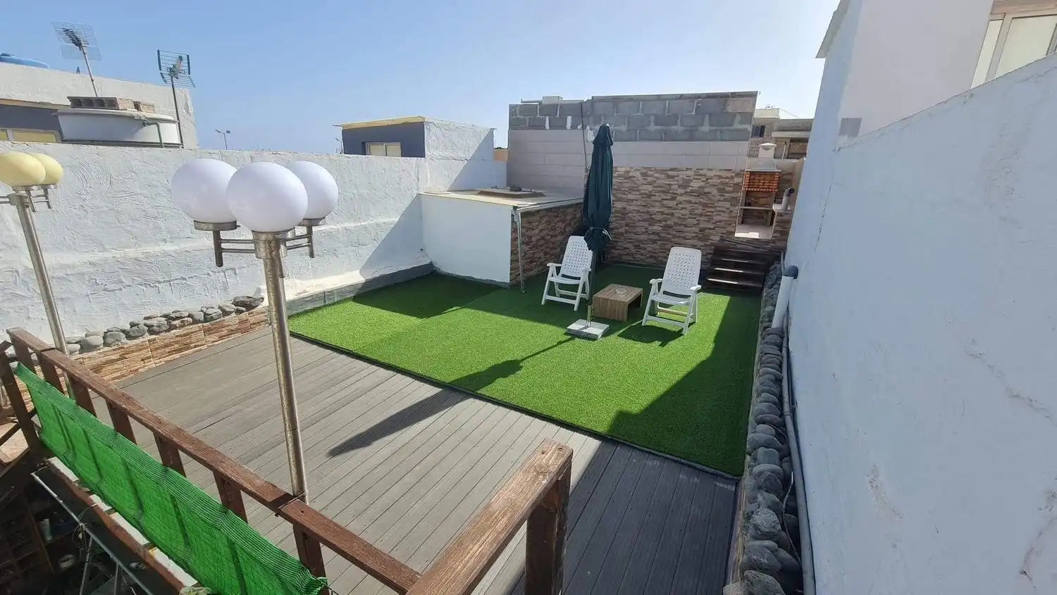 Terrace of Detached homes for sale in Santa Lucía de Tirajana  with Air Conditioner, Terrace and Furnished