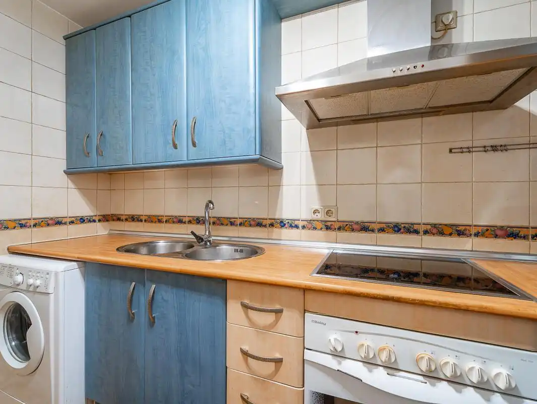 Cocina de Piso en venta en Torremolinos con Calefacción, Terraza y Balcón