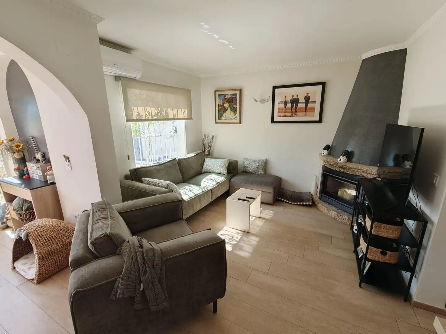 Living room of Detached homes for sale in La Nucia  with Air Conditioner, Heating and Private garden
