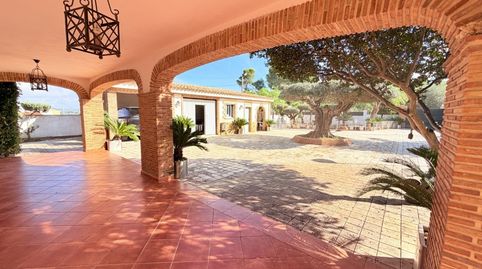 Chalet exclusivo en Canals, calidad elegancia y amplitud