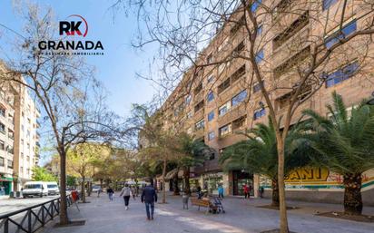 Exterior view of Flat for sale in  Granada Capital  with Terrace and Balcony