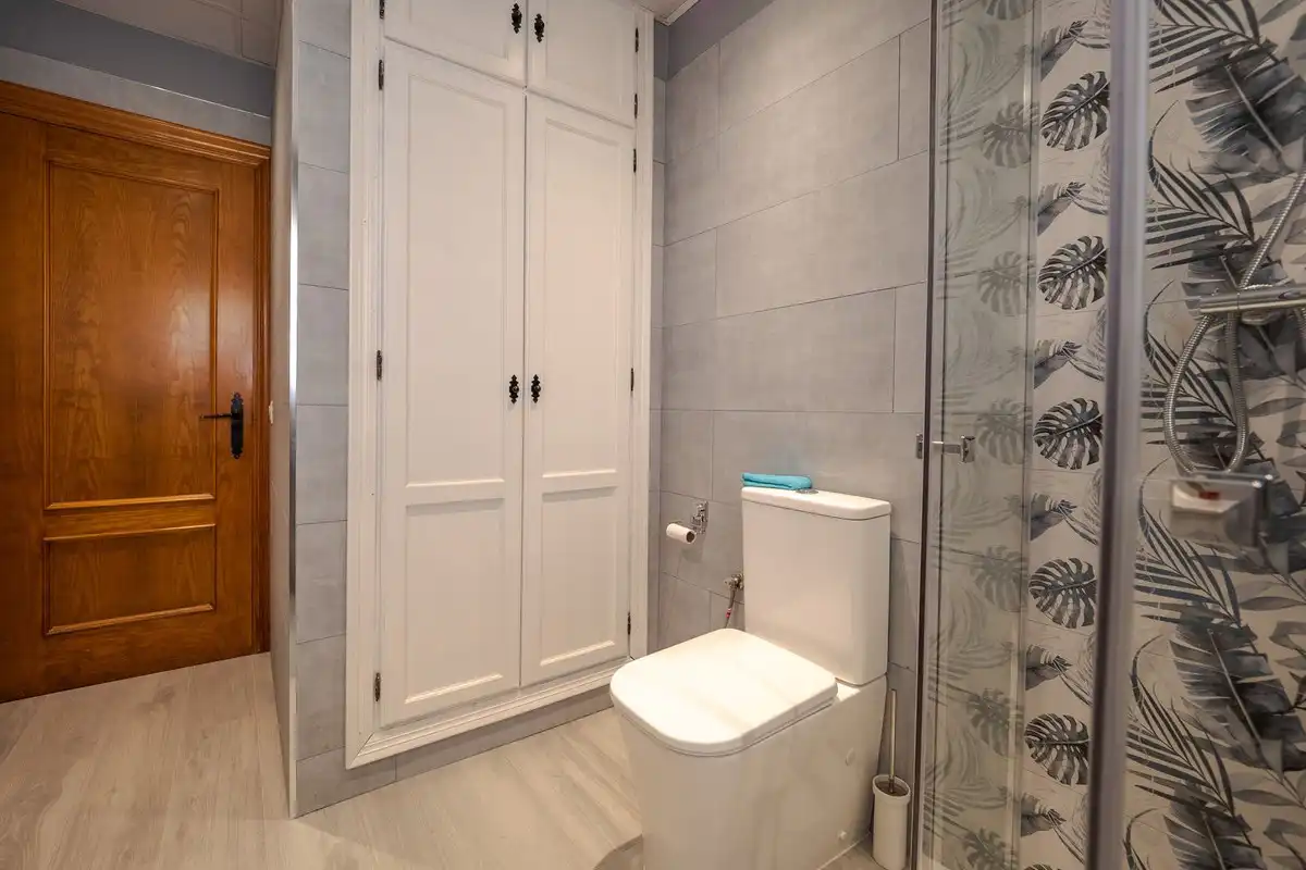 Baño de Casa o chalet en venta en Alhaurín El Grande con Aire acondicionado, Calefacción y Jardín privado