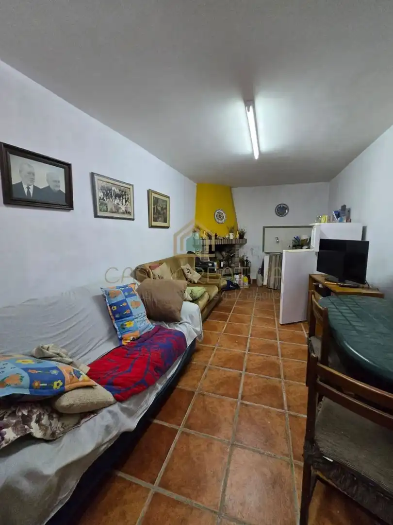 Sala d'estar de Casa o xalet en venda en Atzeneta del Maestrat amb Aire condicionat i Terrassa