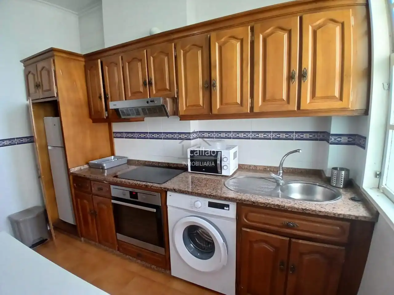 Cocina de Piso de alquiler en Ferrol con Calefacción y Amueblado
