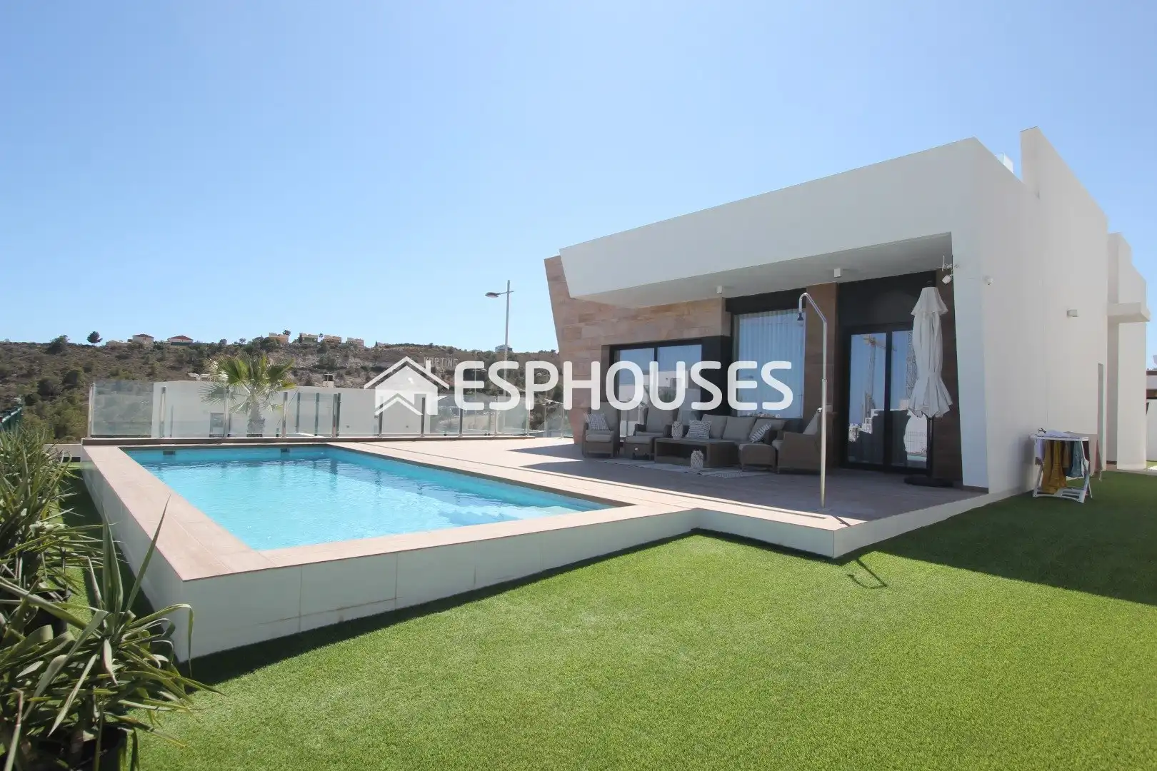Detached house with terrace for sale in Balcón de Finestrat - Terra Marina