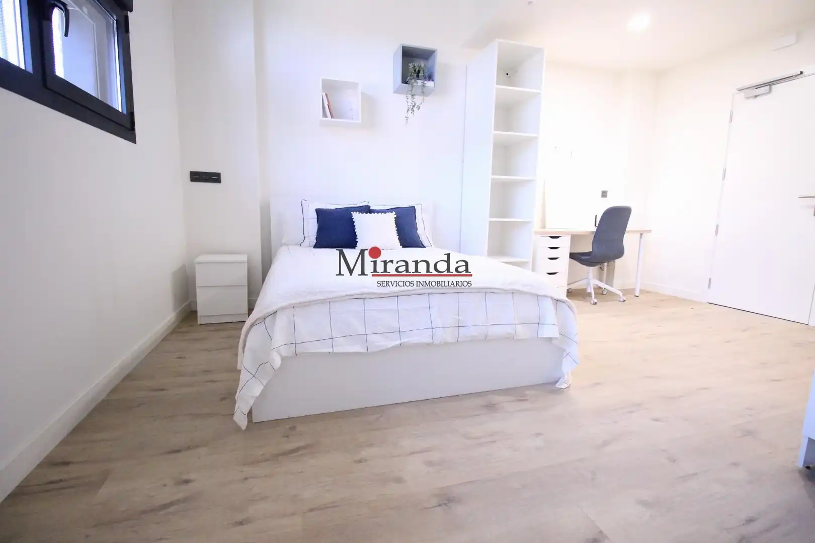 Habitación de Estudio para compartir en Villaviciosa de Odón con Aire acondicionado, Calefacción y Terraza
