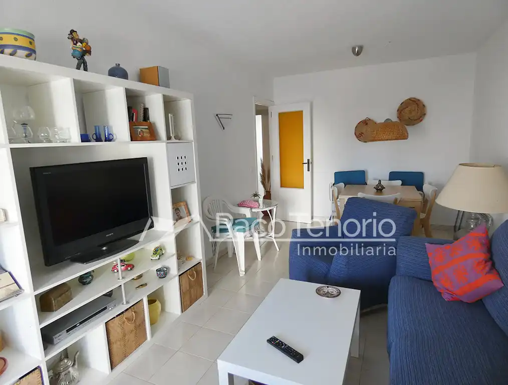 Sala d'estar de Apartament de lloguer en La Antilla amb Terrassa, Moblat i Forn