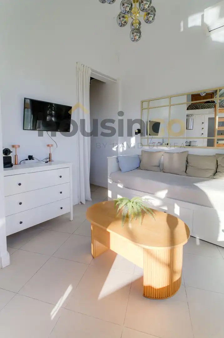 Bedroom of Attic for rent in Madrid  with Air Conditioner, Heating and Furnished