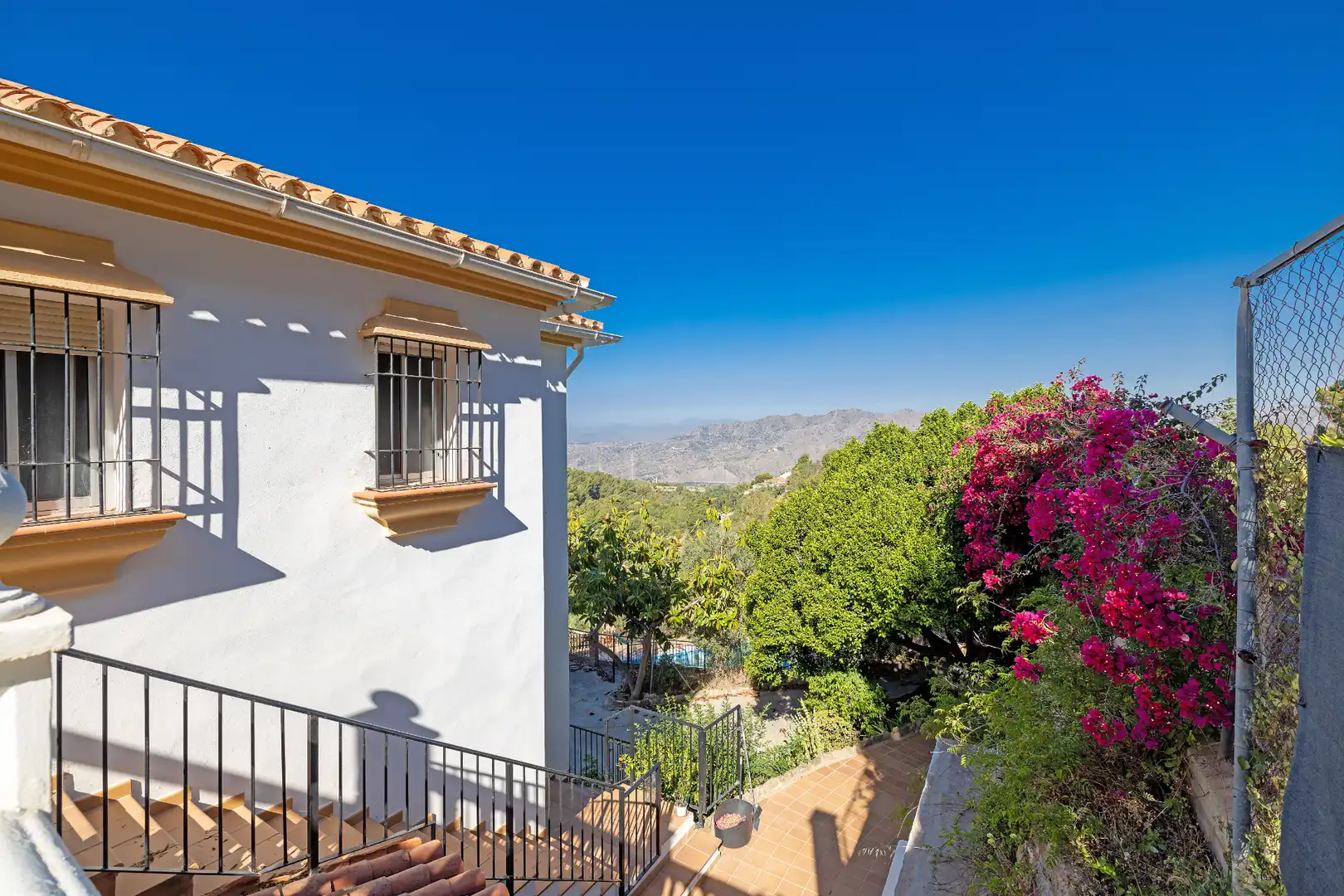 Vista exterior de Finca rústica en venta en Colmenar con Aire acondicionado, Calefacción y Jardín privado