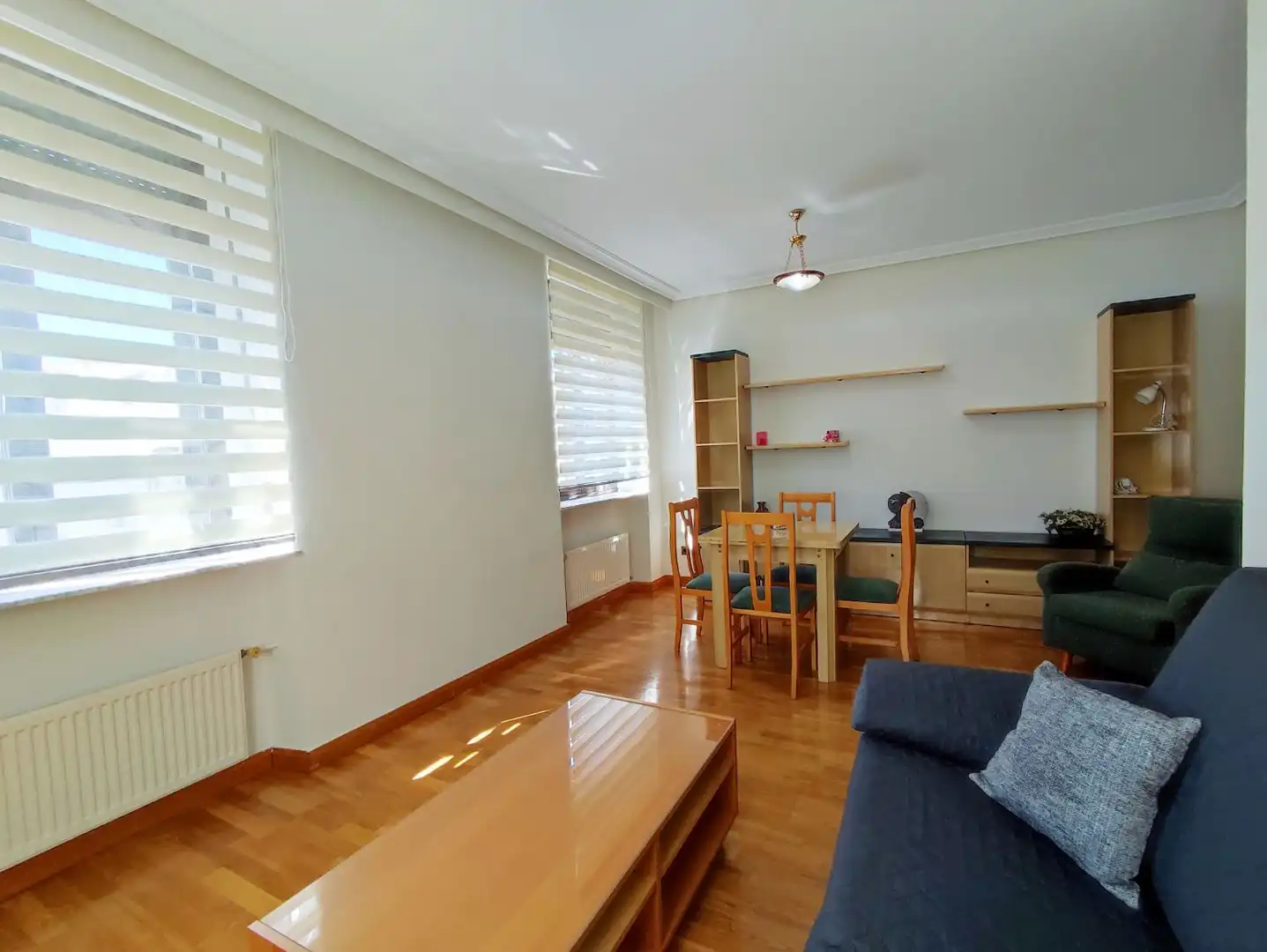 Wohnzimmer von Wohnungen zur Miete in Salamanca mit Heizung und Möbliert