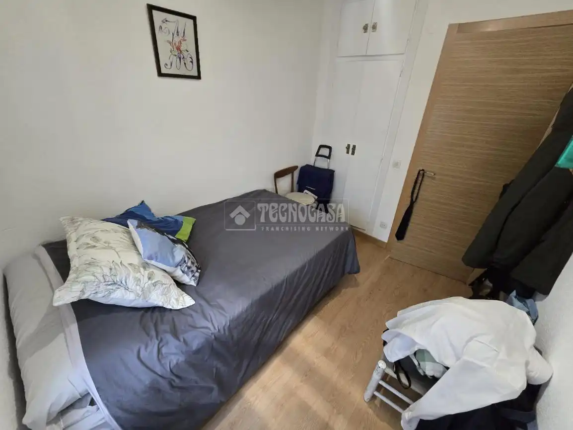 Habitación de Piso en venta en Madrid con Aire acondicionado y Calefacción