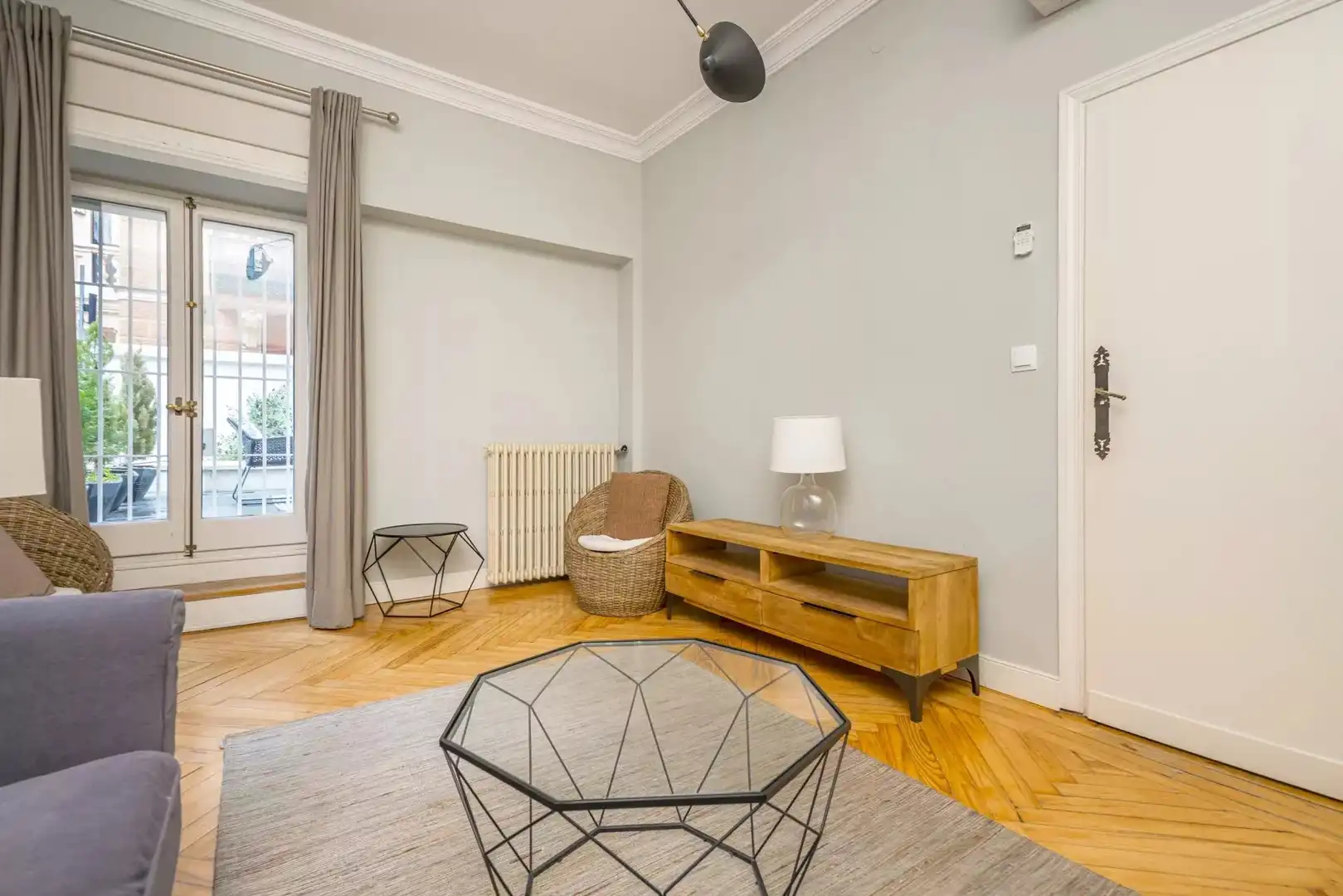 Living room of Flat for rent in Madrid  with Air Conditioner, Heating and Terrace