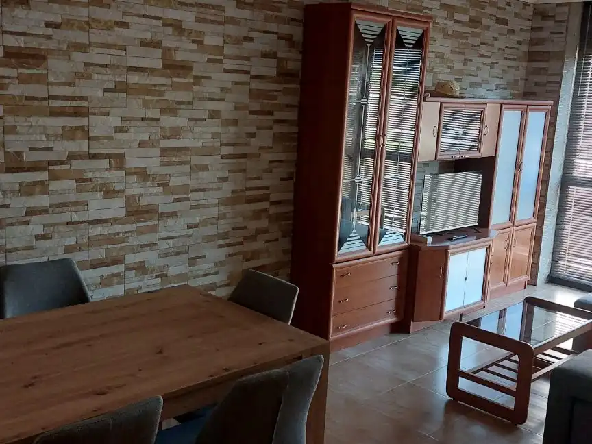 Esszimmer von Wohnung zur Miete in A Illa de Arousa  mit Heizung, Möbliert und Ofen