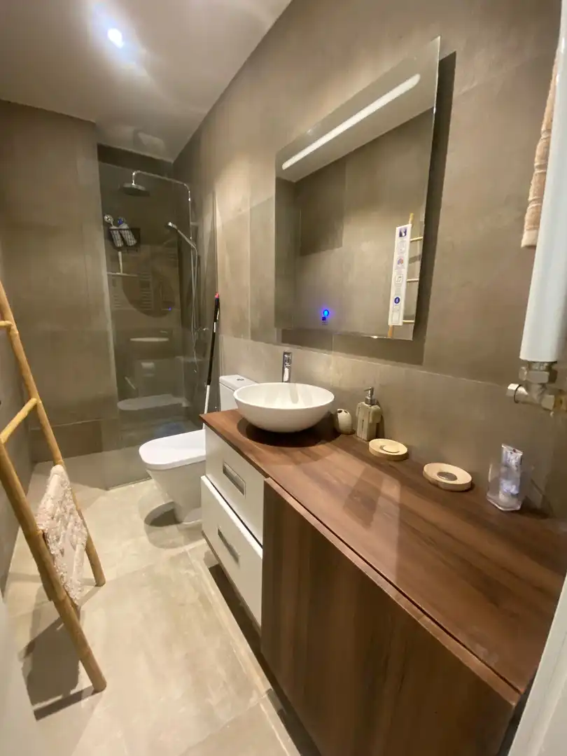 Baño de Piso de alquiler en Madrid con Calefacción