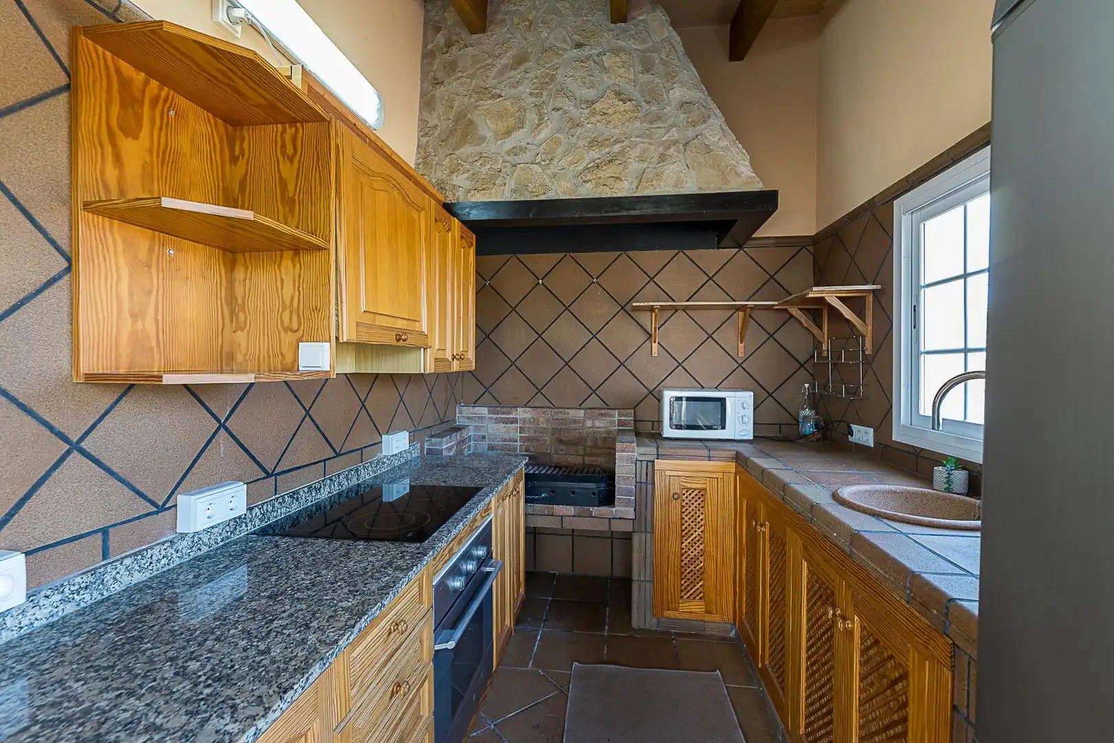 Cocina de Finca rústica de alquiler en Marratxí con Aire acondicionado, Calefacción y Jardín privado