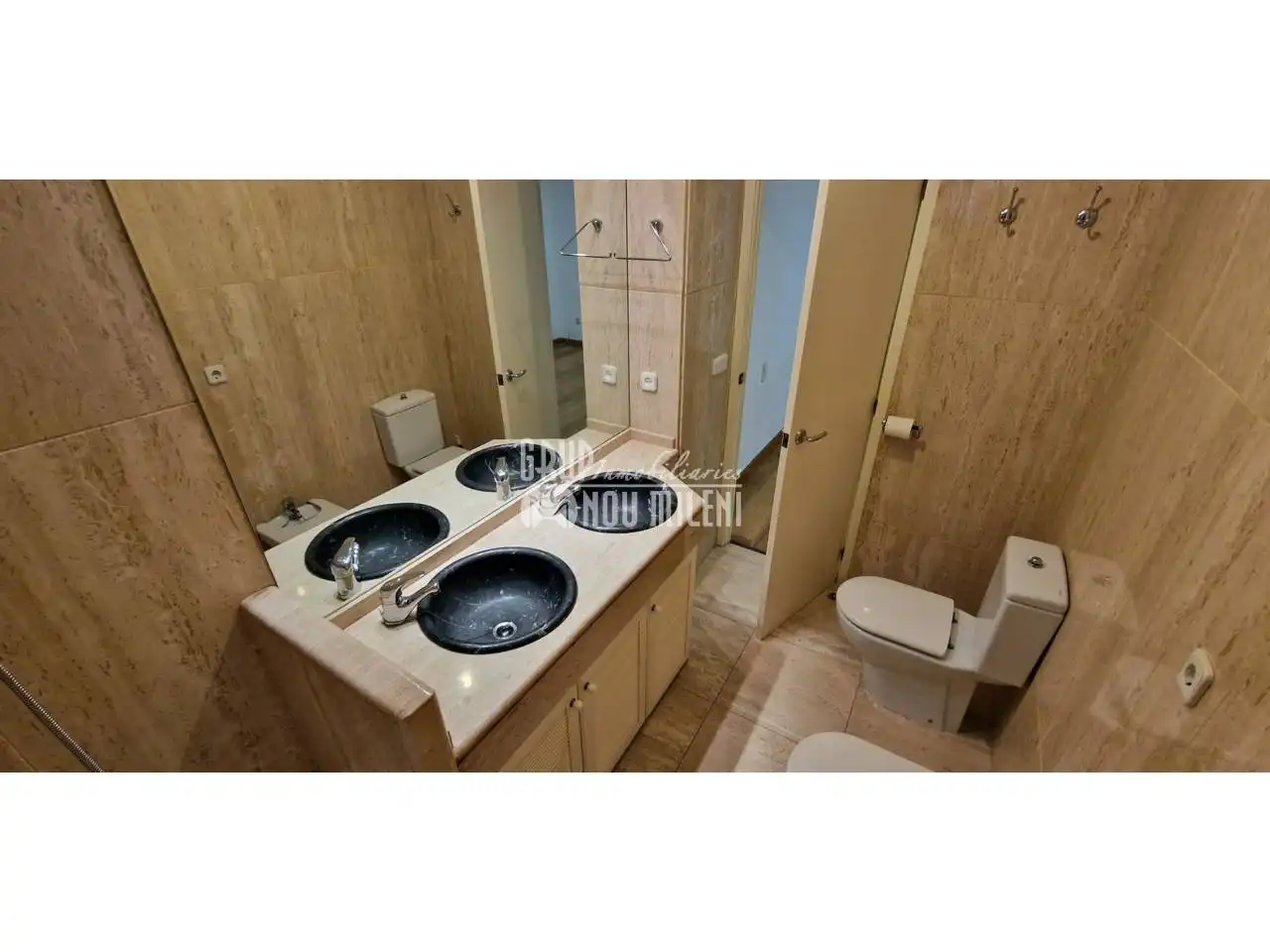 Badezimmer von Wohnung zum Verkauf in Catarroja mit Klimaanlage, Heizung und Parkett