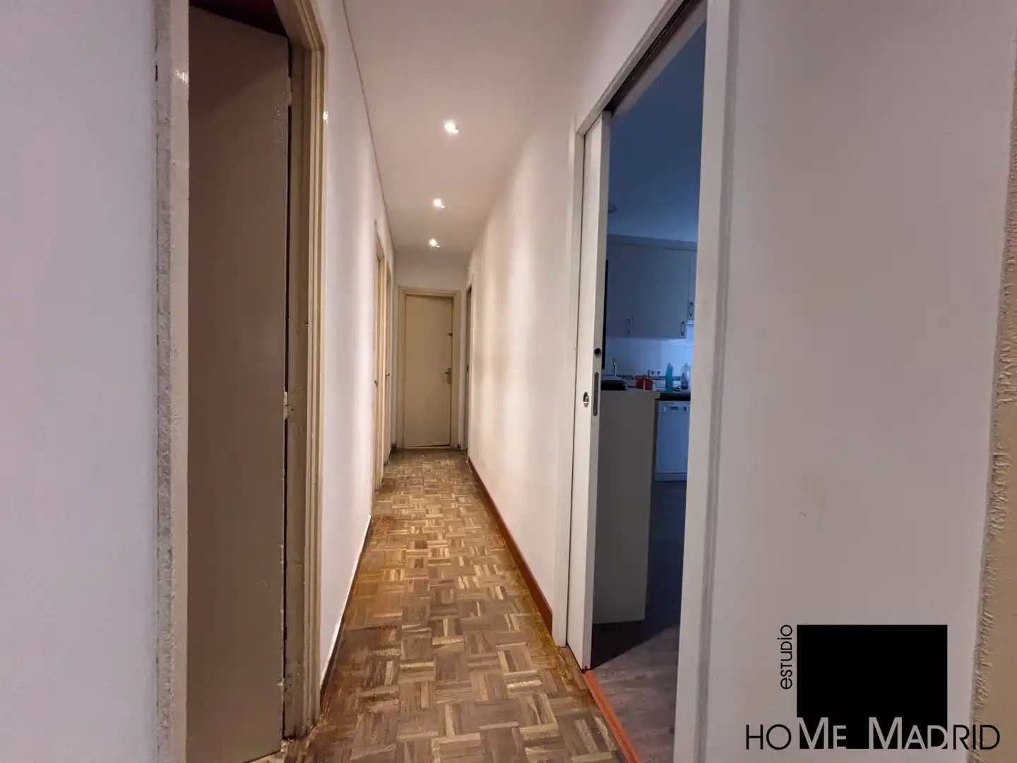 Piso en venta en Madrid con Calefacción y Parquet