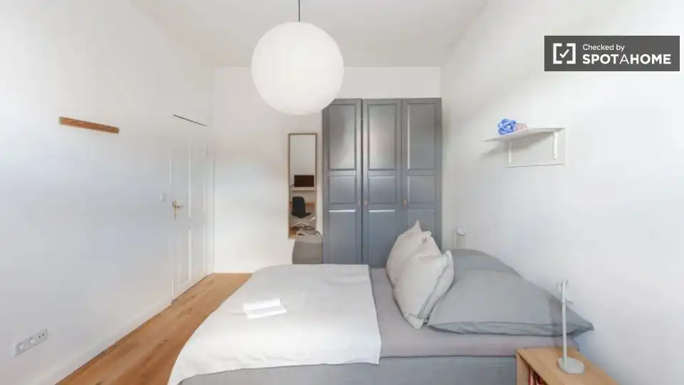 Bedroom of Flat for share in Colmenar de Oreja  with Air Conditioner, Terrace and Furnished