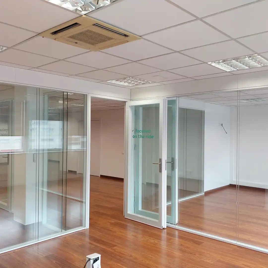 Office space with lift to rent in Gran Via de les Corts Catalanes, imagen 9
