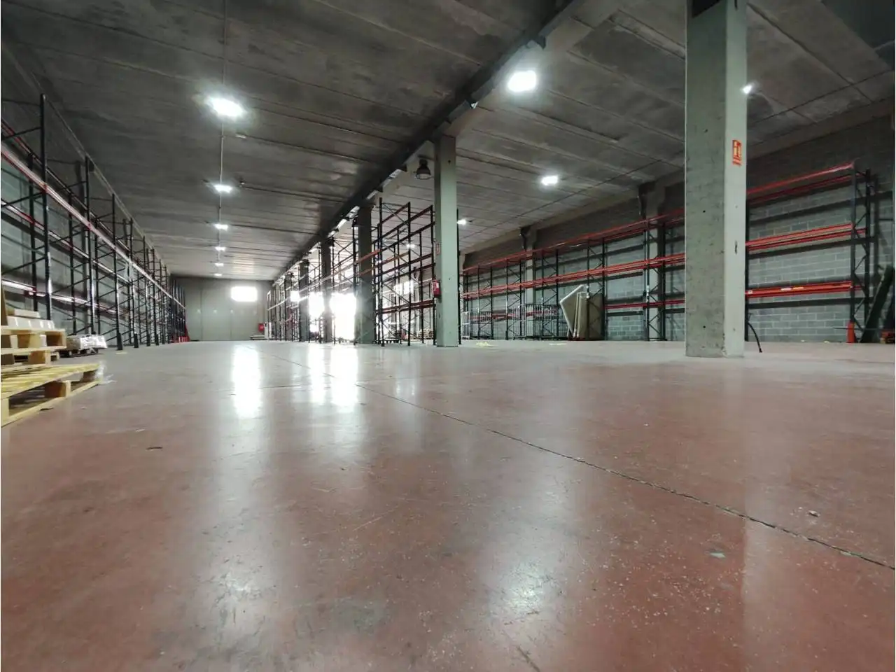 Industriegebäude zur Miete in Parets del Vallès