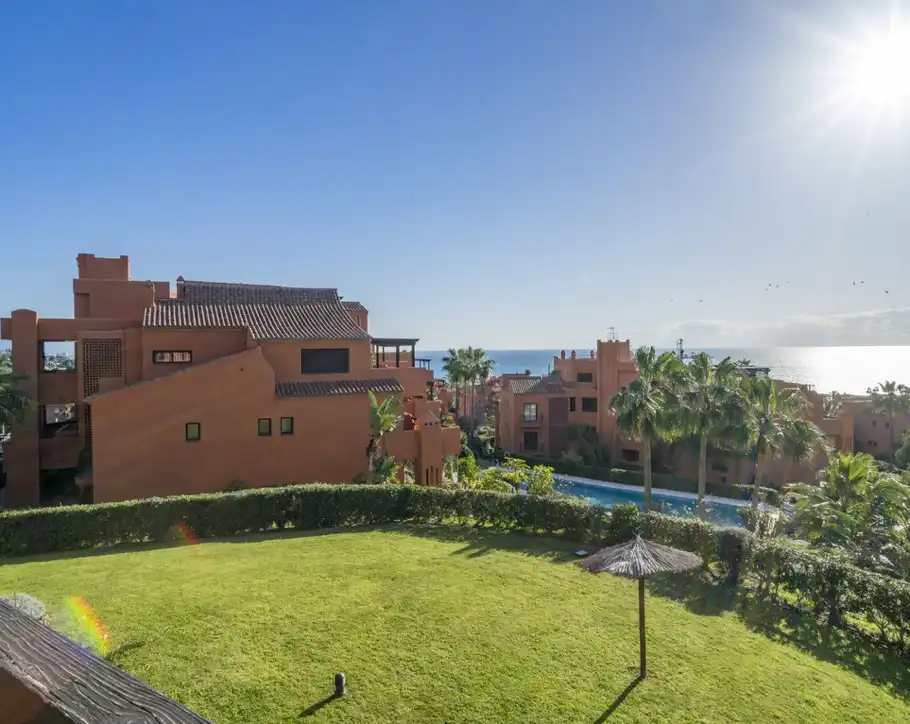 Pis amb piscina en venda a Playa Bahía Dorada, imagen 2