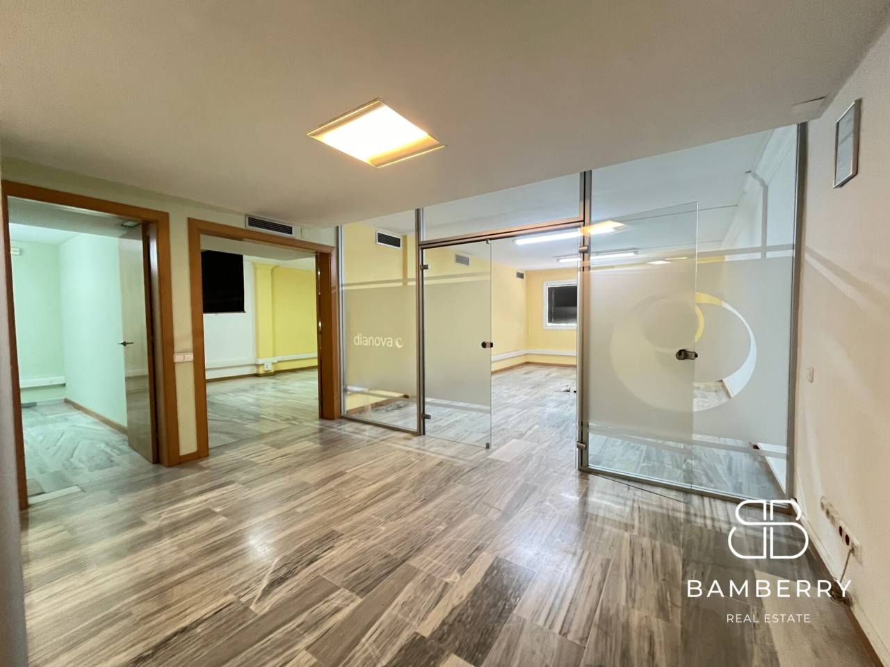 Office to rent in Castelldefels