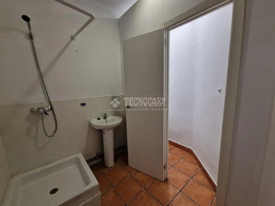 Local comercial en venda a Centro, imagen 17