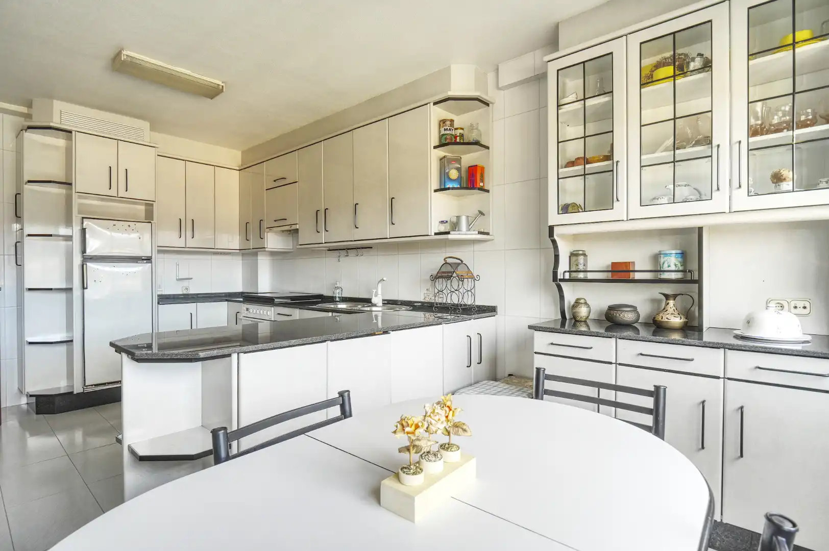 Cocina de Edificio en venta en Padrón