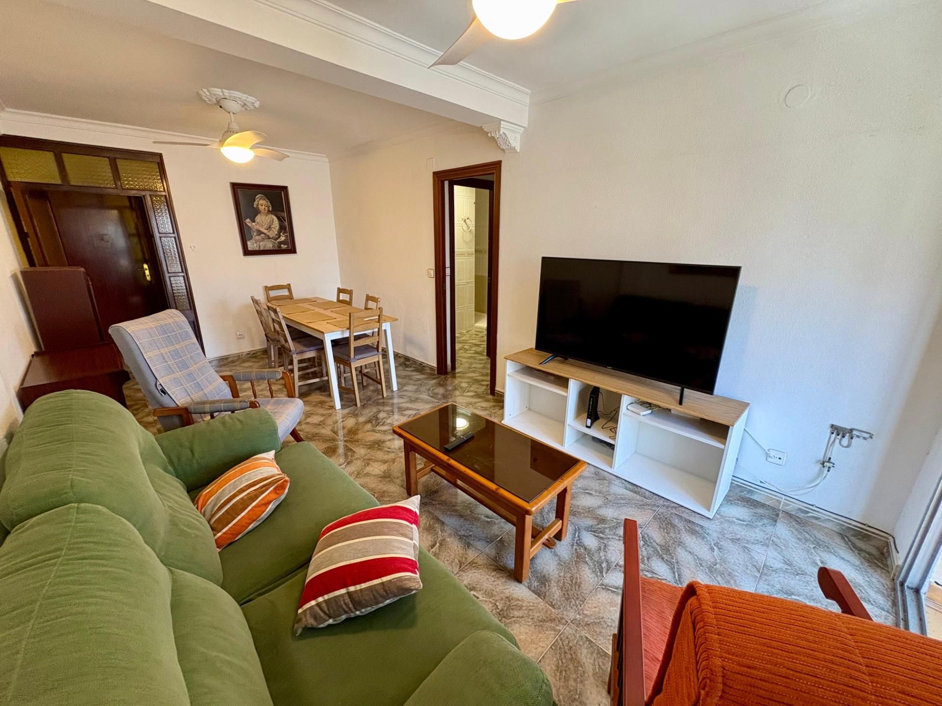 Sala d'estar de Pis en venda en Puerto Real amb Terrassa i Balcó