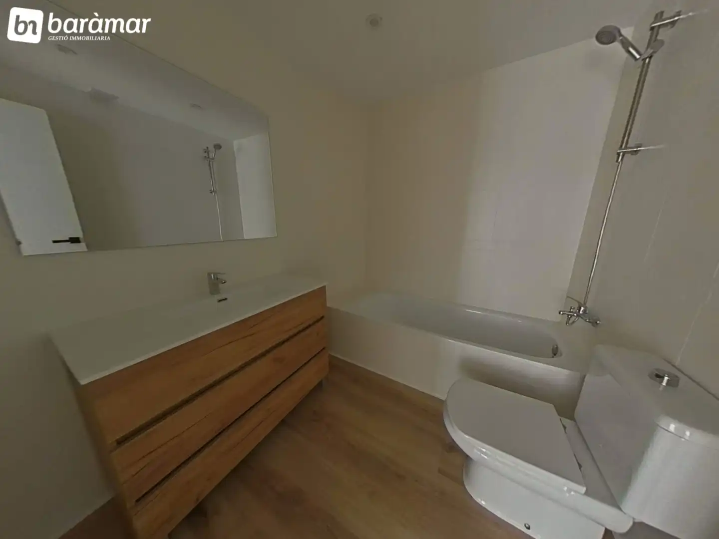 Bathroom of Flat for sale in Sant Pere de Ribes  with Heating, Parquet flooring and Terrace
