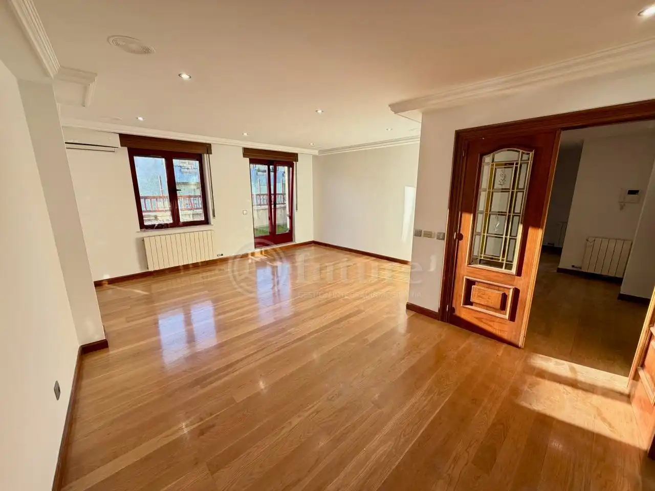 Sala de estar de Ático de alquiler en Salamanca con Aire acondicionado, Calefacción y Parquet
