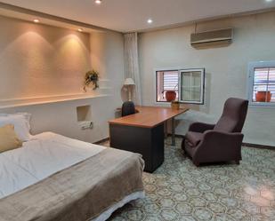 Bedroom of Flat to share in Moncada  with Air Conditioner and Terrace