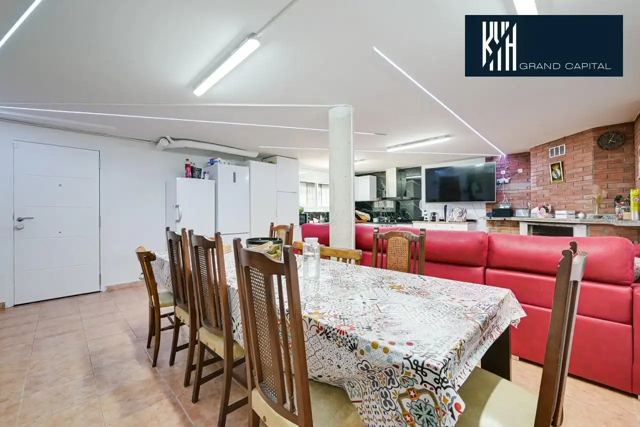Casa con terraza en venta en Carrer Carrer Casanovas, imagen 60