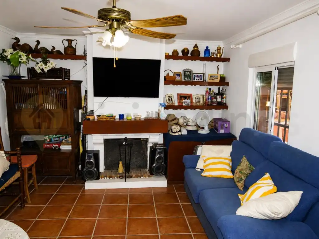 Sala d'estar de Casa o xalet en venda en Rota