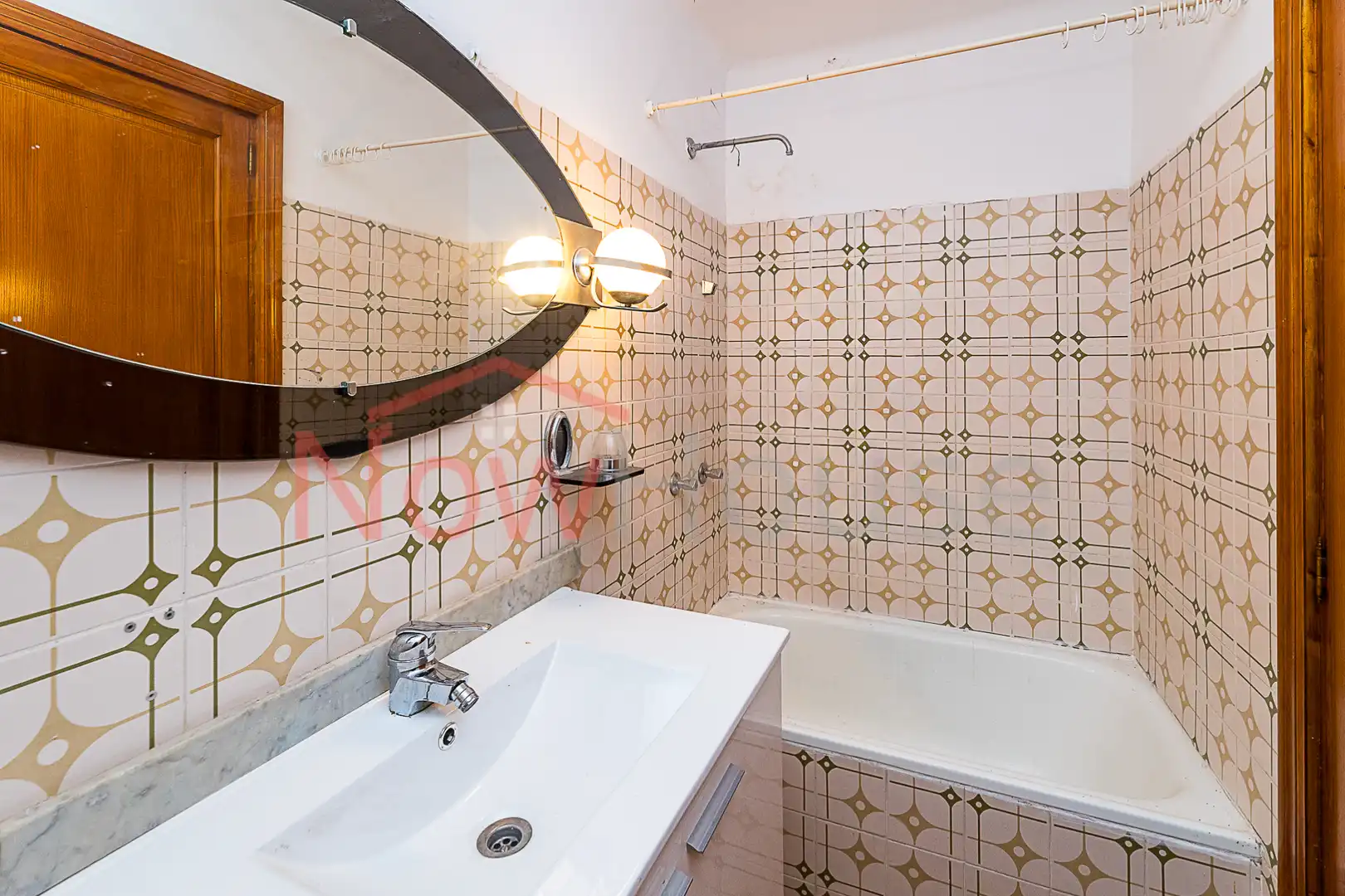 Bathroom of Flat for sale in  Palma de Mallorca  with Air Conditioner, Heating and Terrace