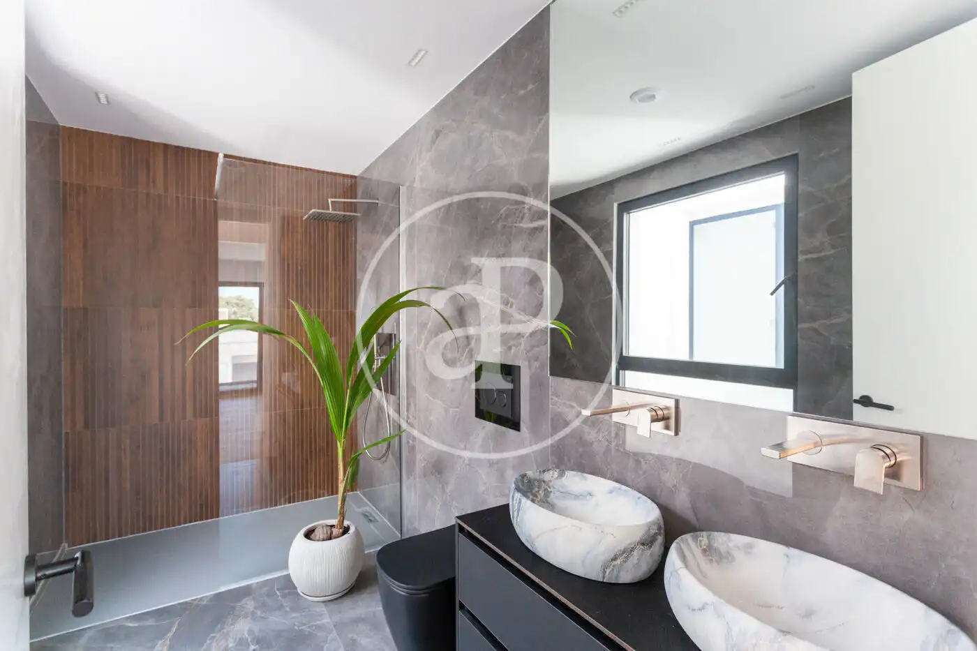 Casa aparellada amb piscina en venda a C. Tallín, imagen 55