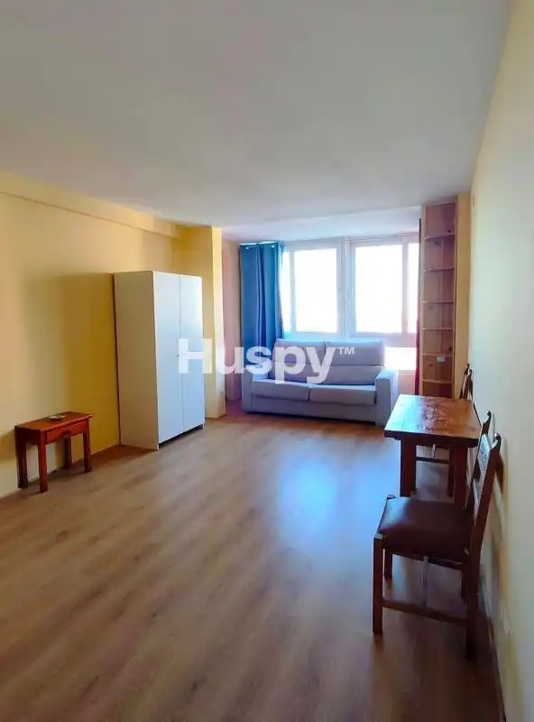 Estudio con piscina en alquiler en Avinguda de Sant Jordi