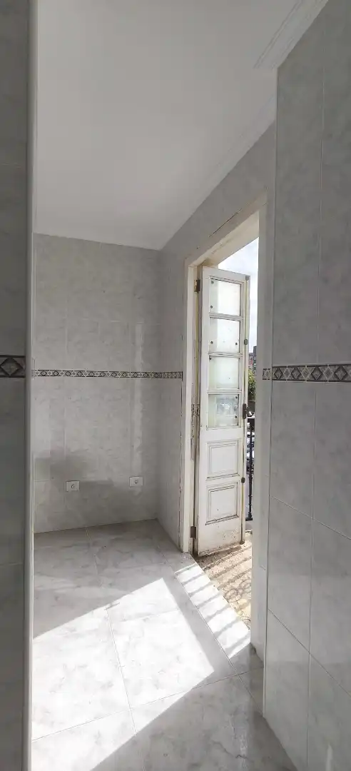 Bany de Pis en venda en Cedeira amb Parquet i Balcó