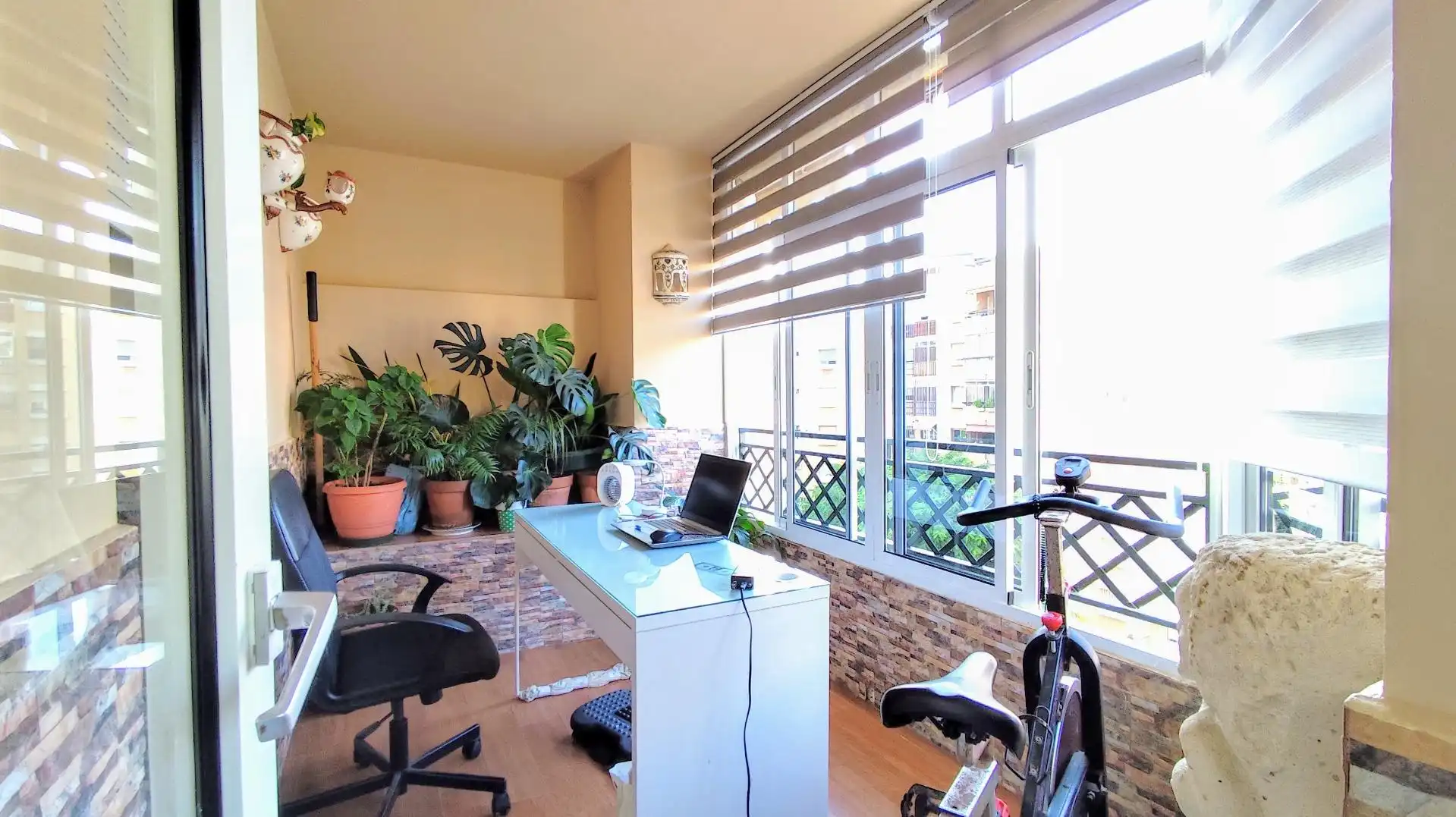 Piso en venta en Torremolinos con Aire acondicionado, Jardín privado y Terraza