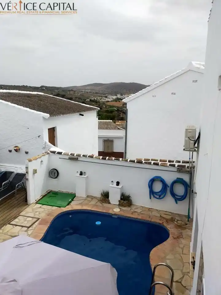 Swimming pool of Houses for sale in Villanueva de Algaidas  with Air Conditioner, Terrace and Swimming Pool