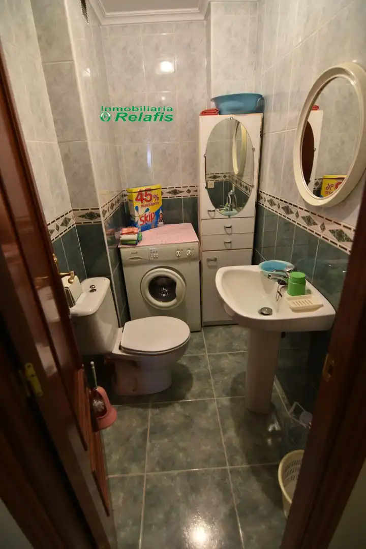 Baño de Piso en venta en Ciudad Rodrigo con Calefacción, Terraza y Trastero