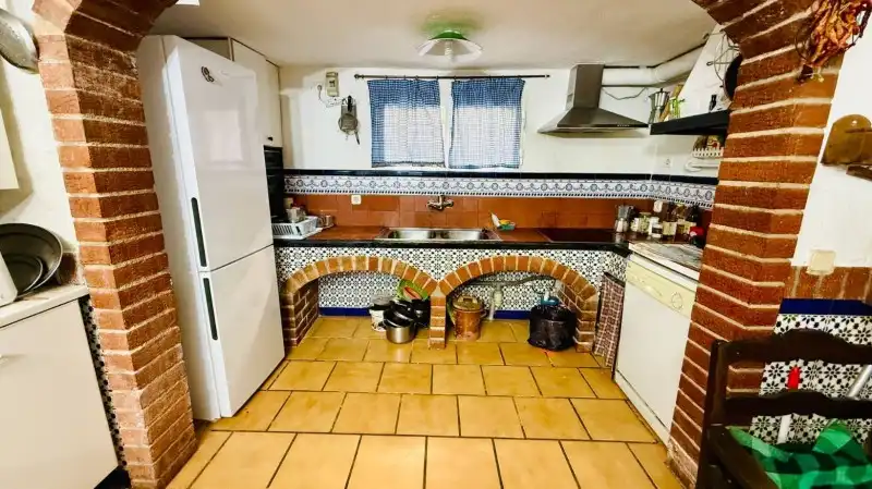 Cuina de Casa o xalet en venda en El Espinar amb Calefacció, Jardí privat i Parquet