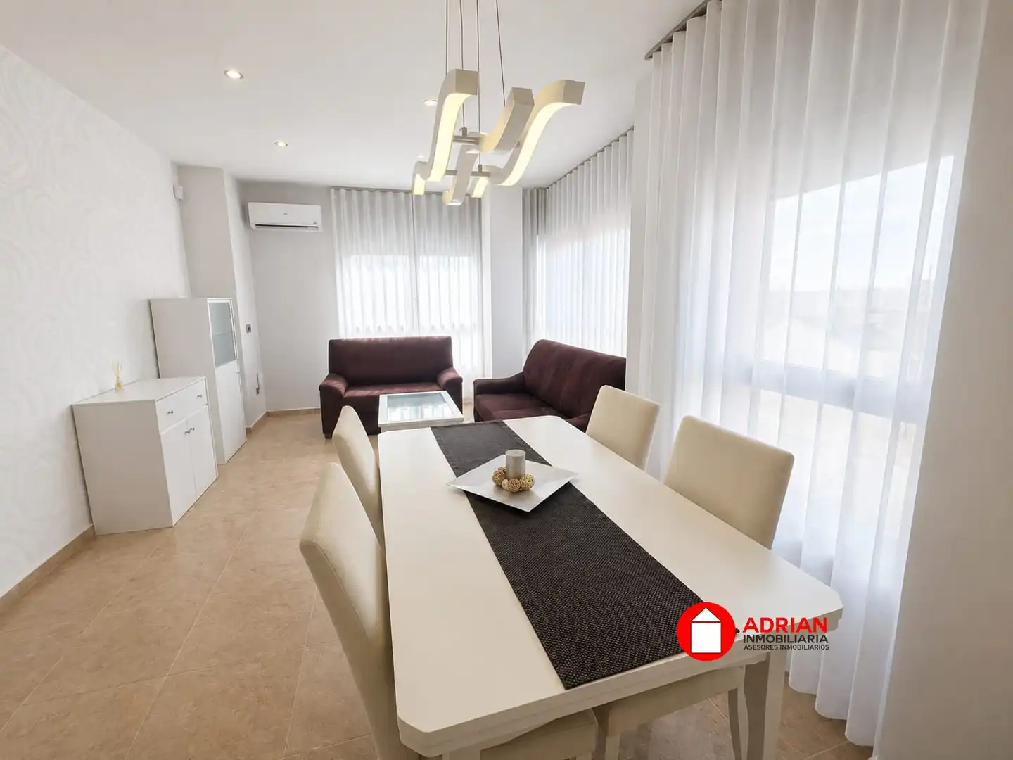 Sala d'estar de Pis en venda en La Vall d'Uixó amb Aire condicionat i Traster